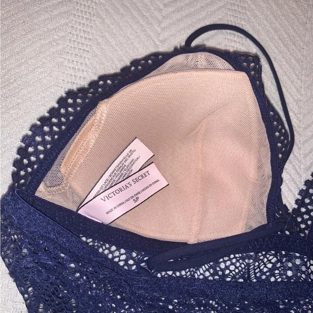 Victoria’s Secret Blue Lace Bralette Size S
